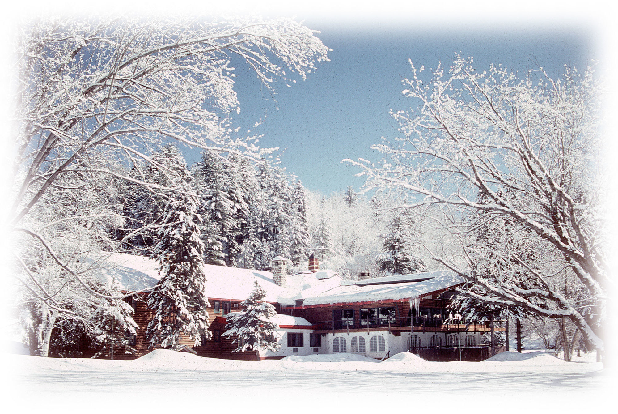Auberge Alpine Inn Sainte-Adèle Zewnętrze zdjęcie